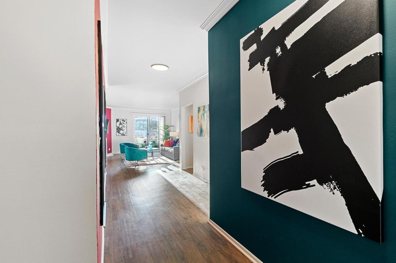 לוס אנג'לס Beverly Hills Chic 2 Bed 2Bath With Patio And Parking 309 מראה חיצוני תמונה